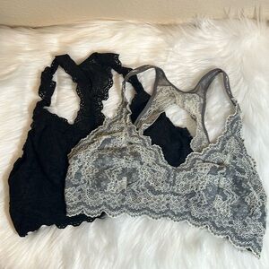 Set Felina Grey Black Lace Bralettes